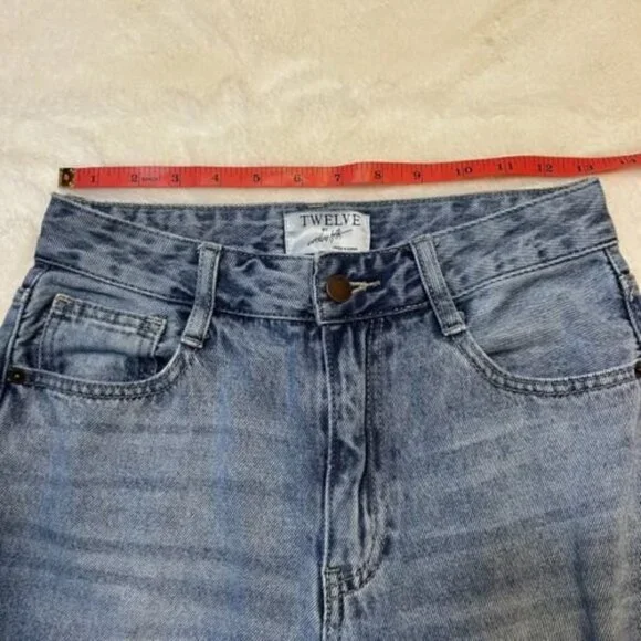 Twelve by Ontwelfth High Rise Boyfriend Jeans Distressed Straight Leg - Picture 7 of 10